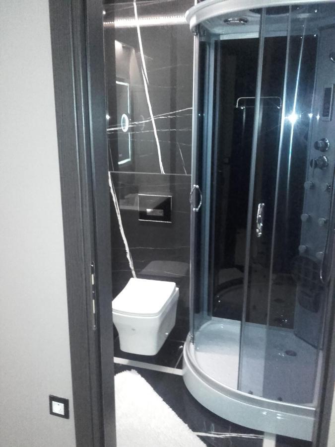 Pietra Mare Suites Patras Exterior photo